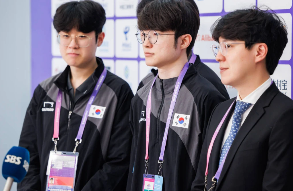 诺瓦克与格 诺瓦克与格