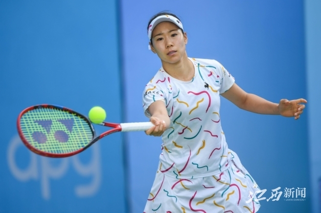 坚持不懈的 坚持不懈的