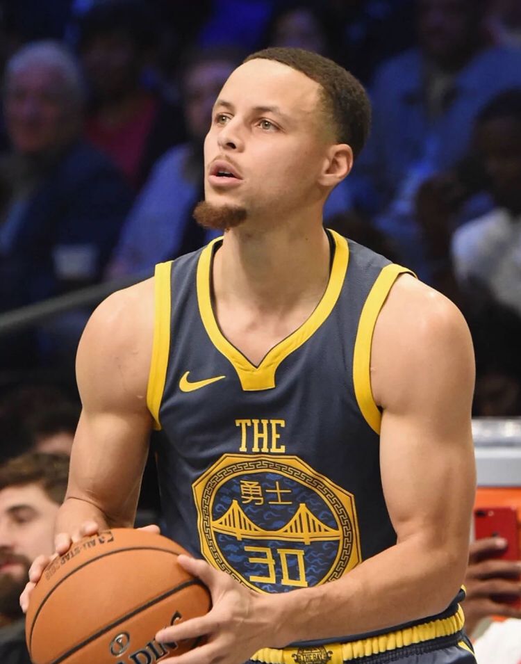 新队的八战 新队的八战